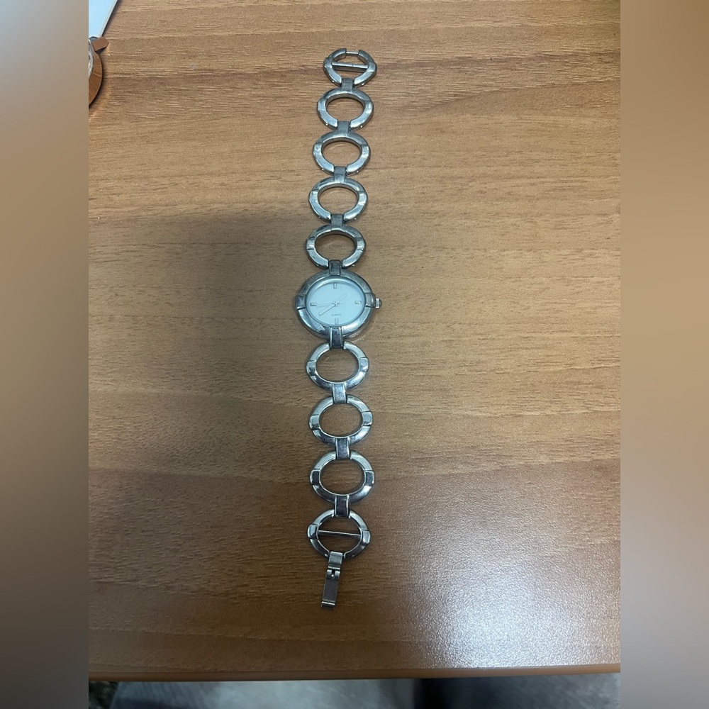 Silver Circle Link Watch
